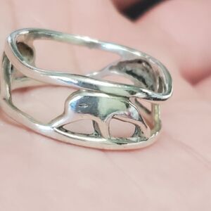 Marsala Company sterling silver dolphin ring size 8.5